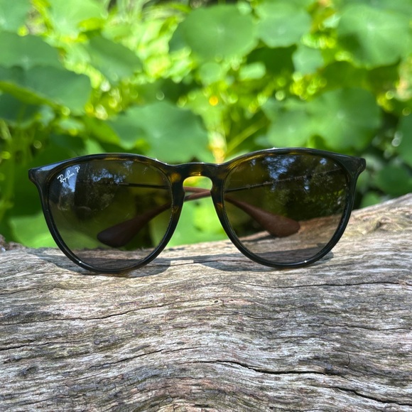 Authentic Ray-Ban Polarized Tortoiseshell Sunglasses main image 6